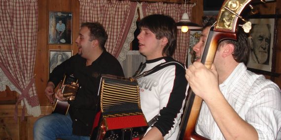 musikantenstammtisch-4.jpg
