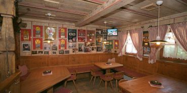 restaurant-3.jpg